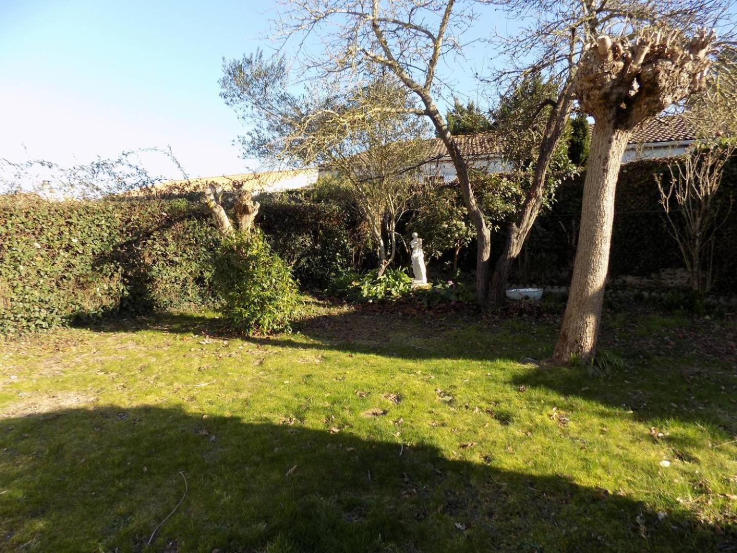Royan - Maison De Plain-Pied Avec Jardin Clos - Quartier Residentiel Exterior photo